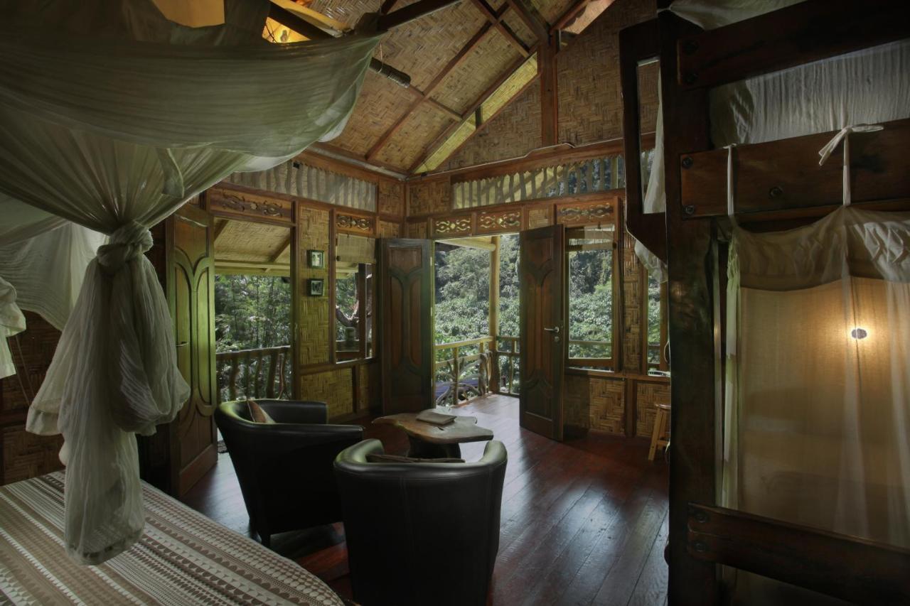 Kupu Kupu Garden Guest House & Cafe Bukit Lawang Ngoại thất bức ảnh